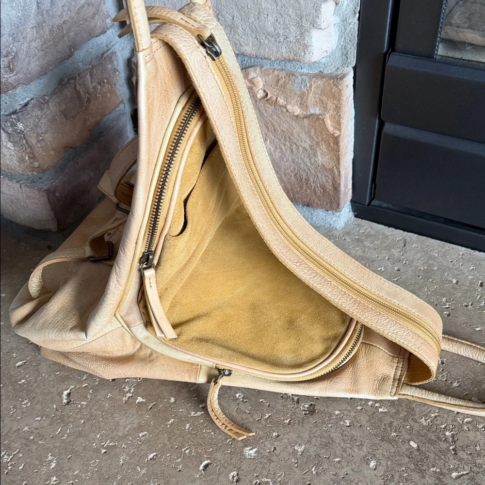 We The Free Tan Soft Leather - Sling Bag Backpack - Excellent Condition